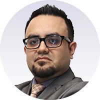 Dr. José Alva Bazán